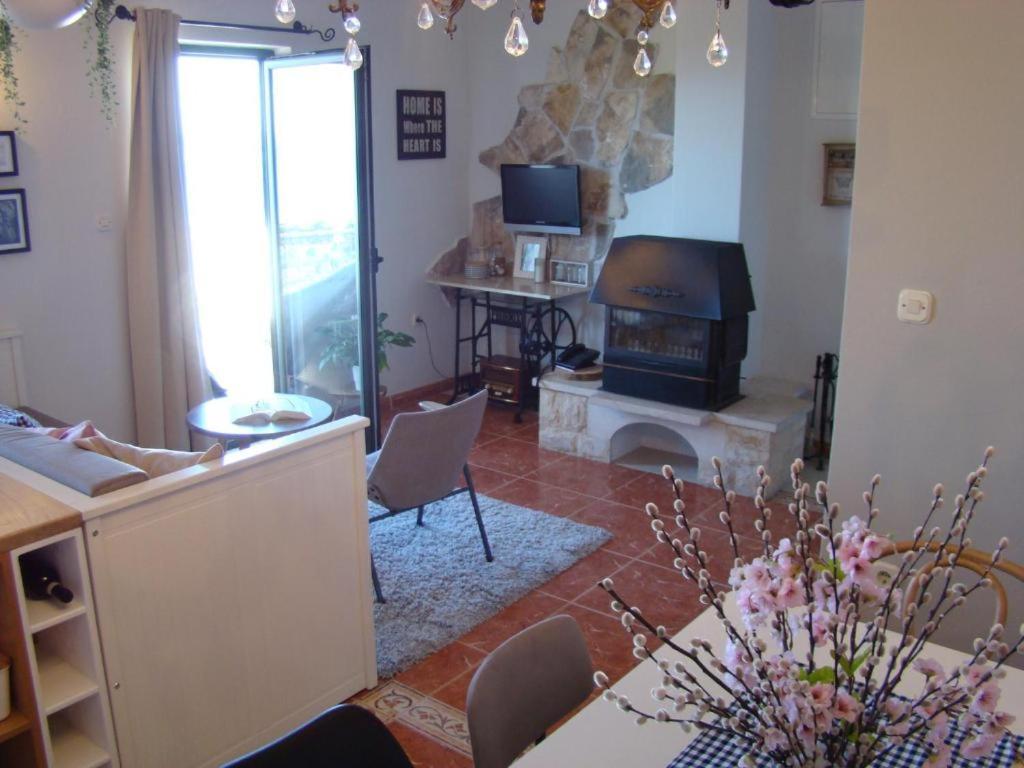 Holliday Home Alida With Jacuzzi 伯德古拉 外观 照片
